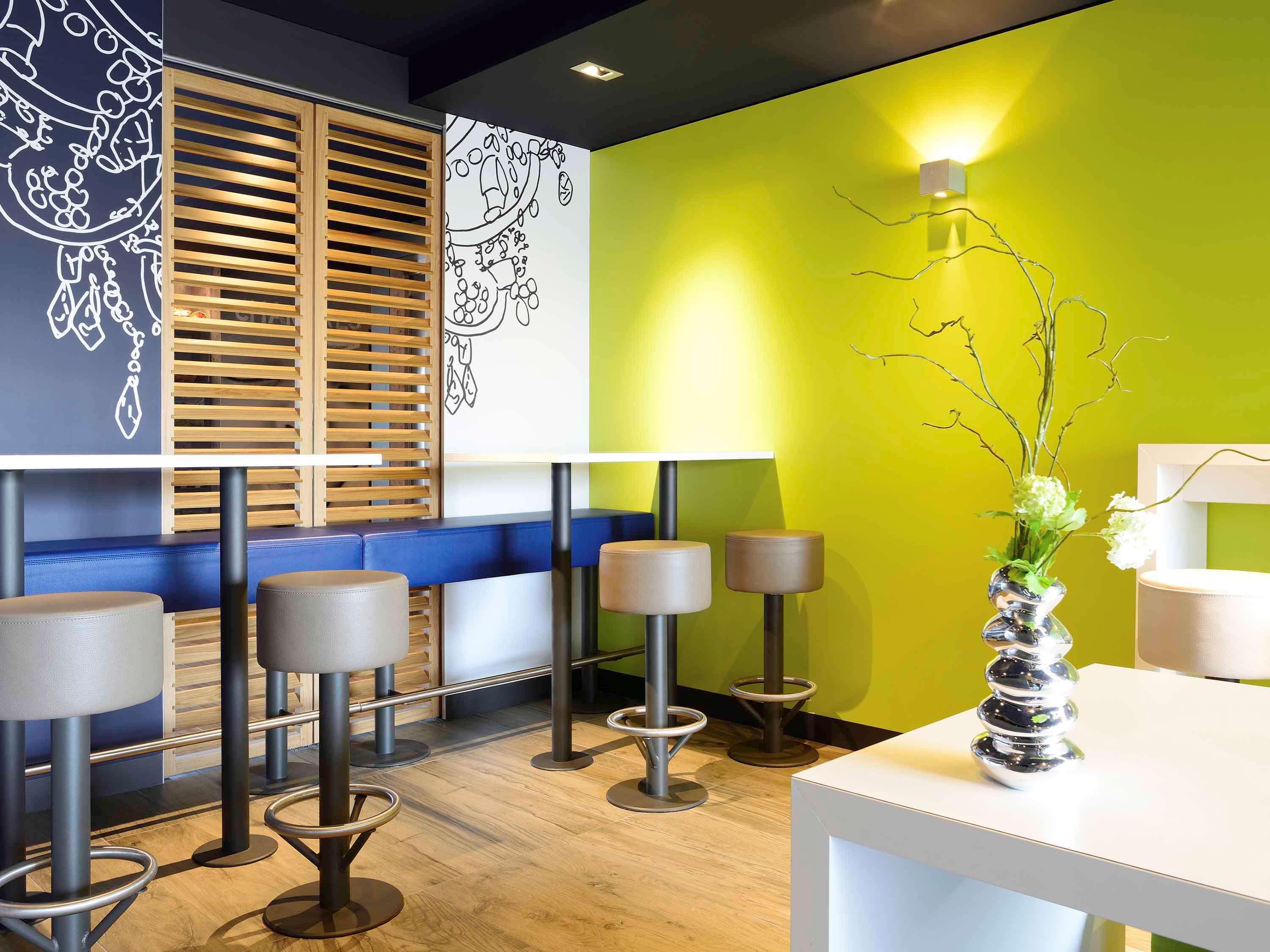 Ibis Budget Cherbourg - La Glacerie Εξωτερικό φωτογραφία